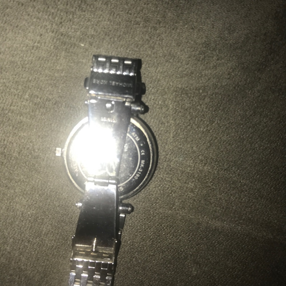 Watch - Picture 4 of 4